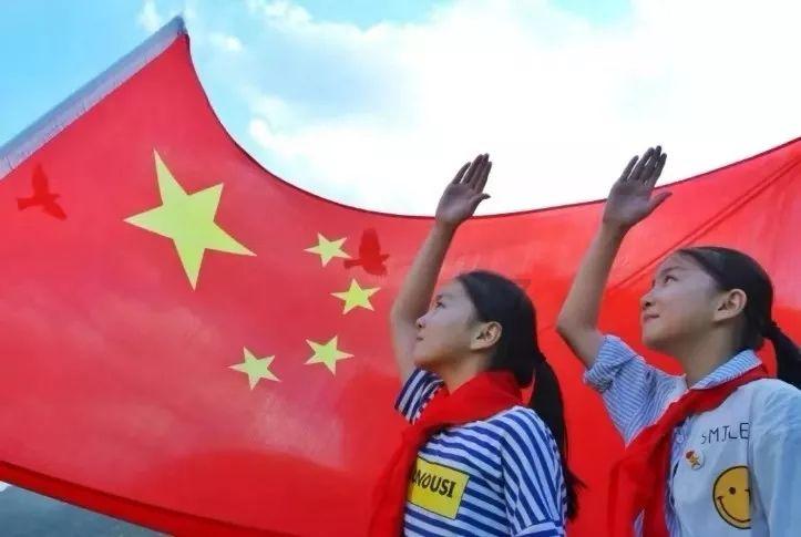 货运界的变革者：武汉跨境货代清关运费案例探究